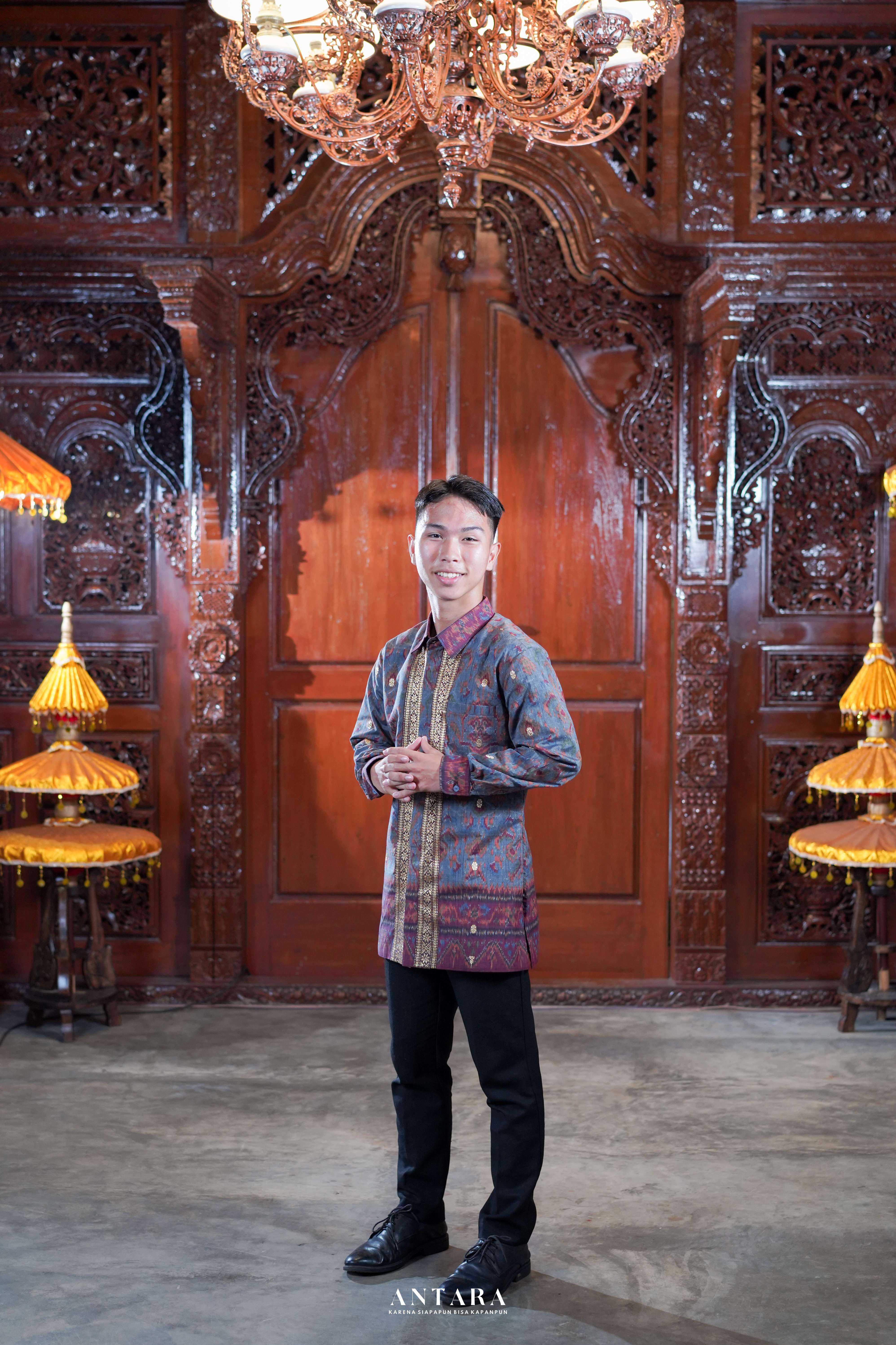 STEVYAN MUDAFA